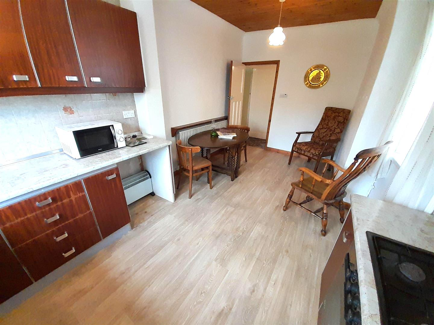 Llwynhendy Road, Llanelli, photo 38