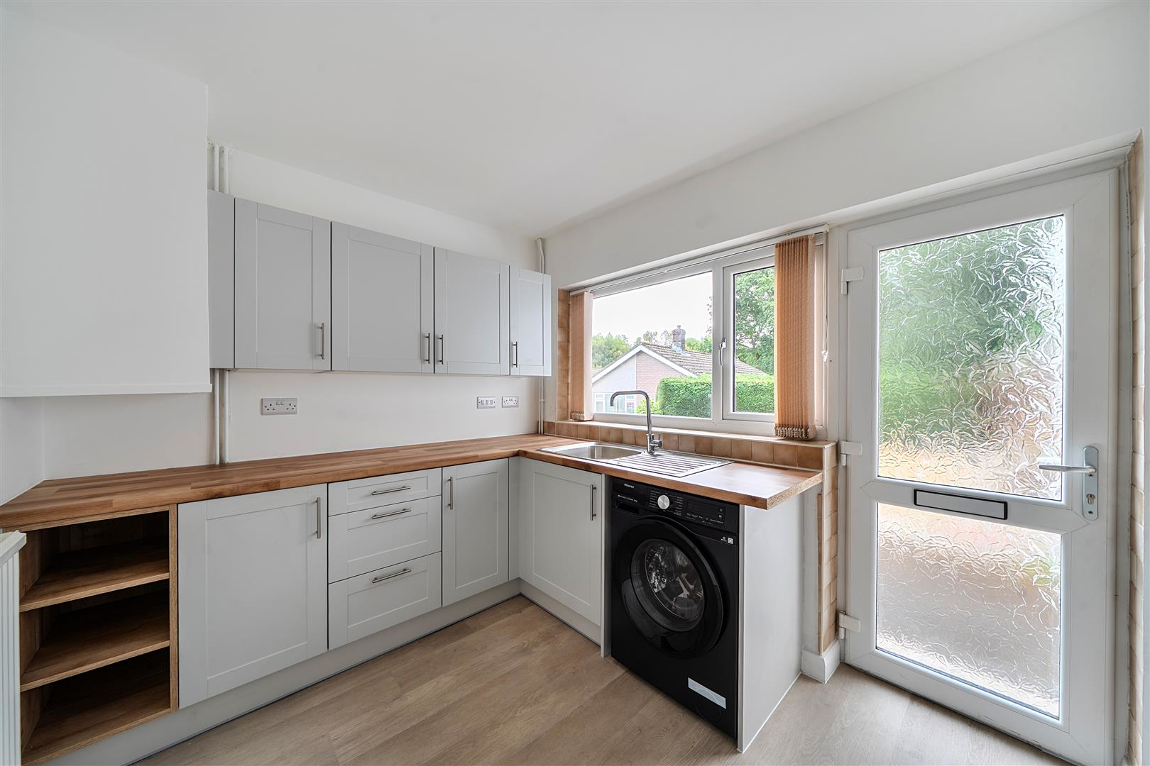 Park Close, Pontarddulais, Swansea, photo 8