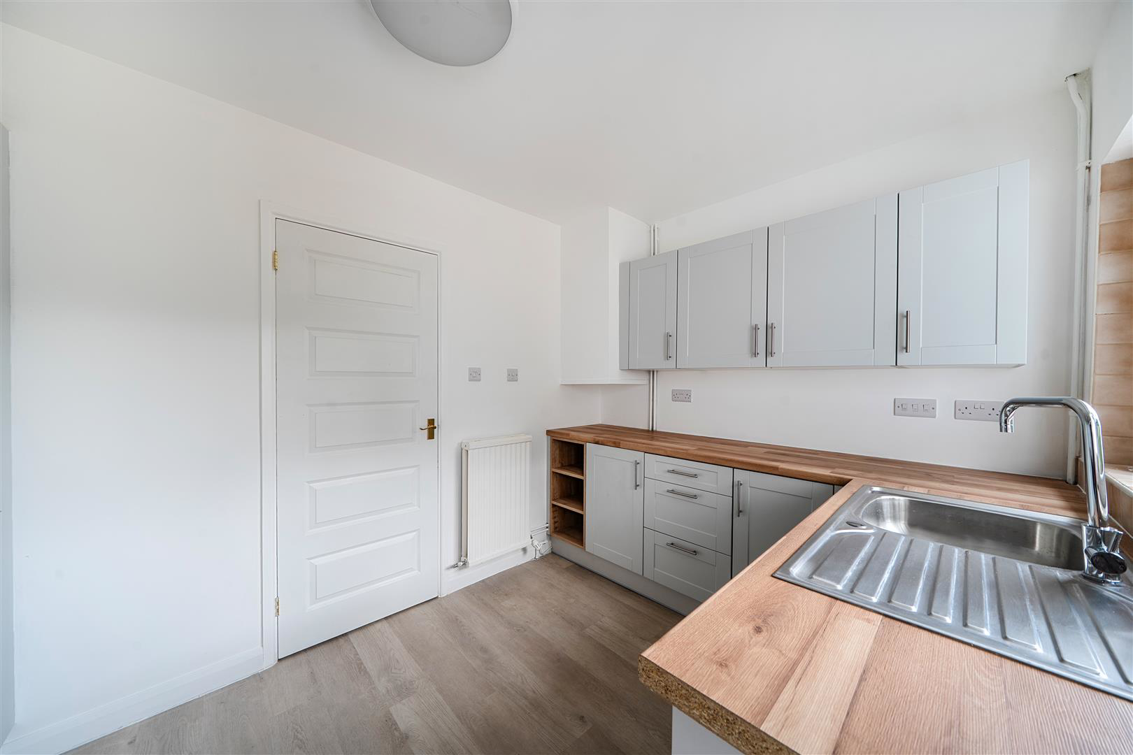 Park Close, Pontarddulais, Swansea, photo 7