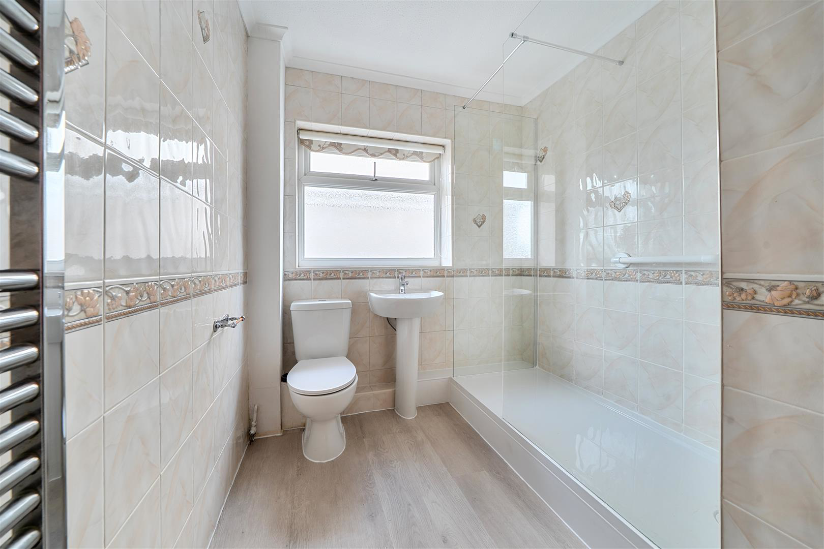 Park Close, Pontarddulais, Swansea, photo 9