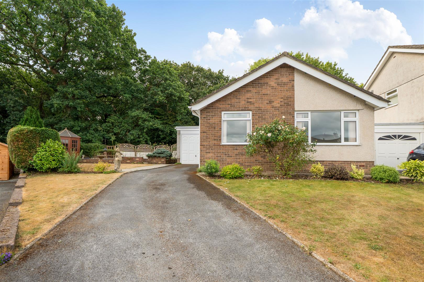 Park Close, Pontarddulais, Swansea