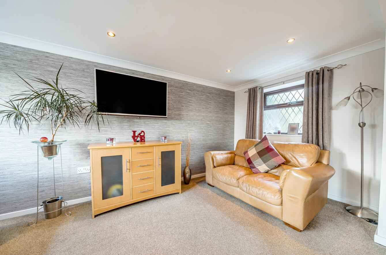 Huntingdon Way, Sketty, Swansea, photo 18
