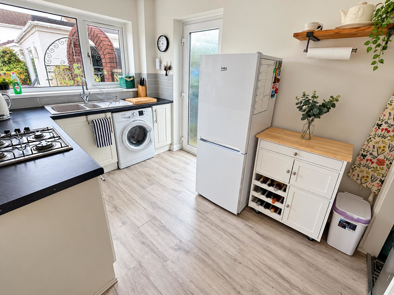 Mabon Close, Gorseinon, Swansea, photo 8