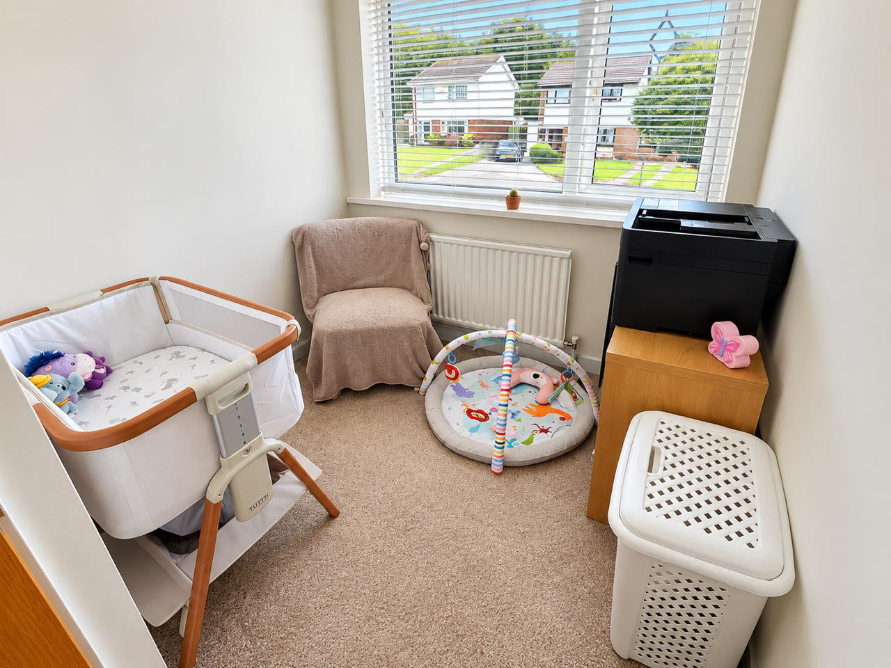 Mabon Close, Gorseinon, Swansea, photo 11