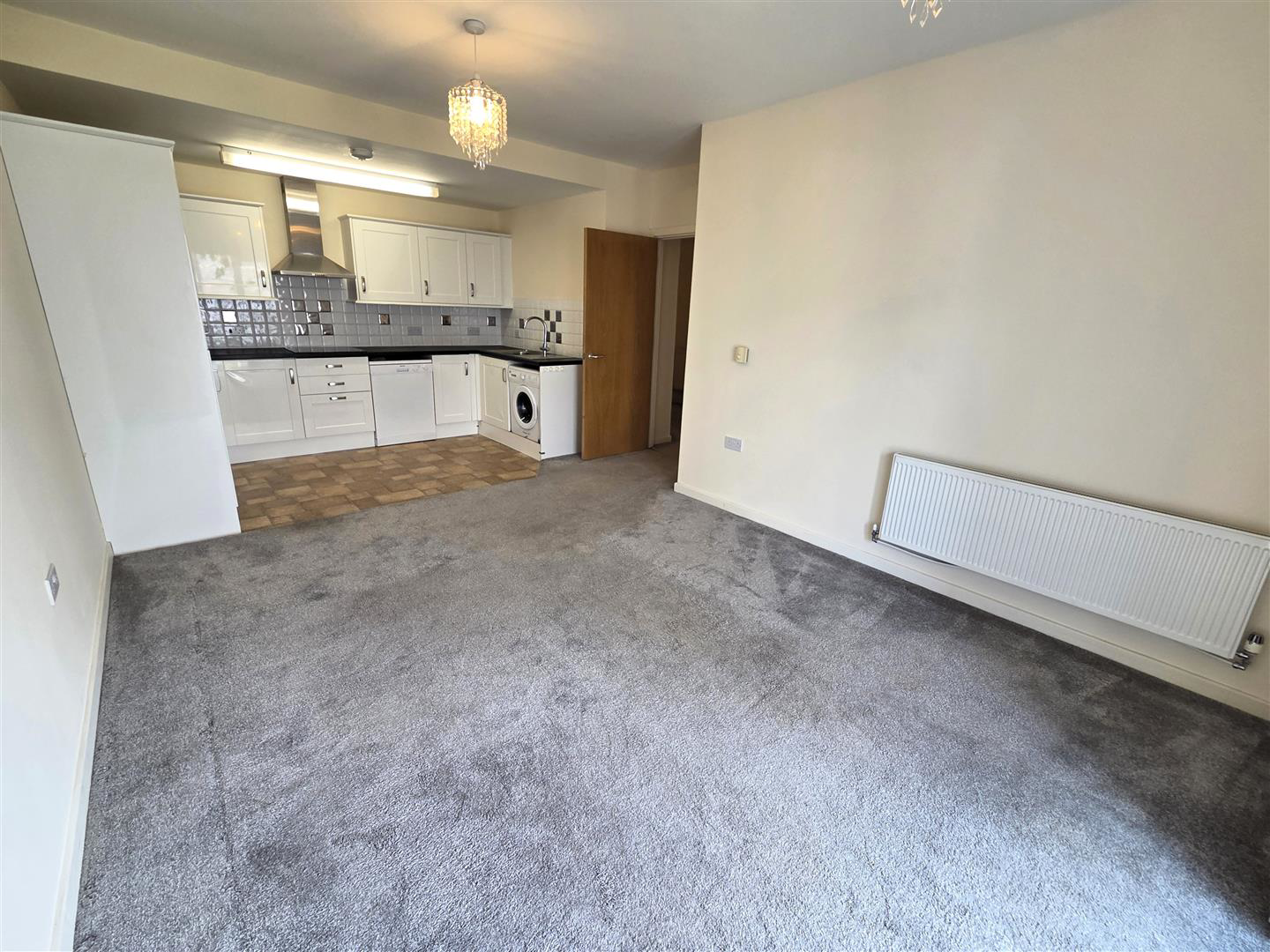 Mariners Court, Lamberts Road Marina, Swansea, photo 2
