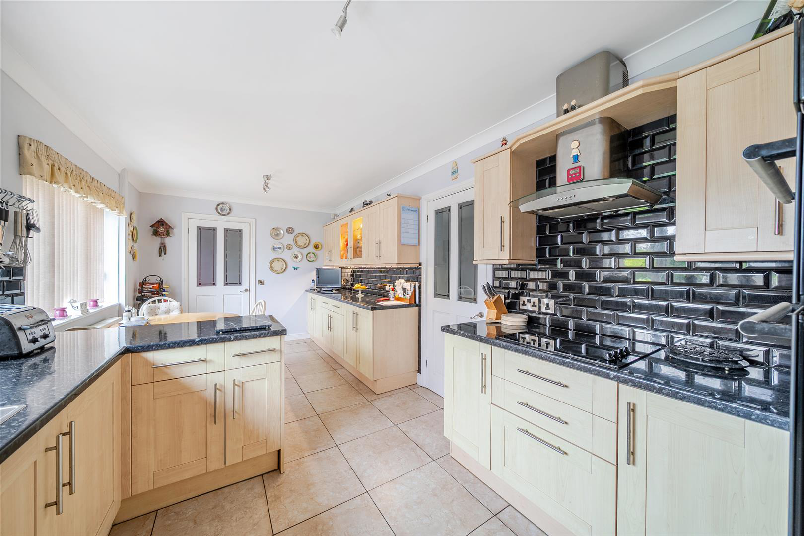 Pencefnarda Road, Gorseinon, Swansea, photo 7