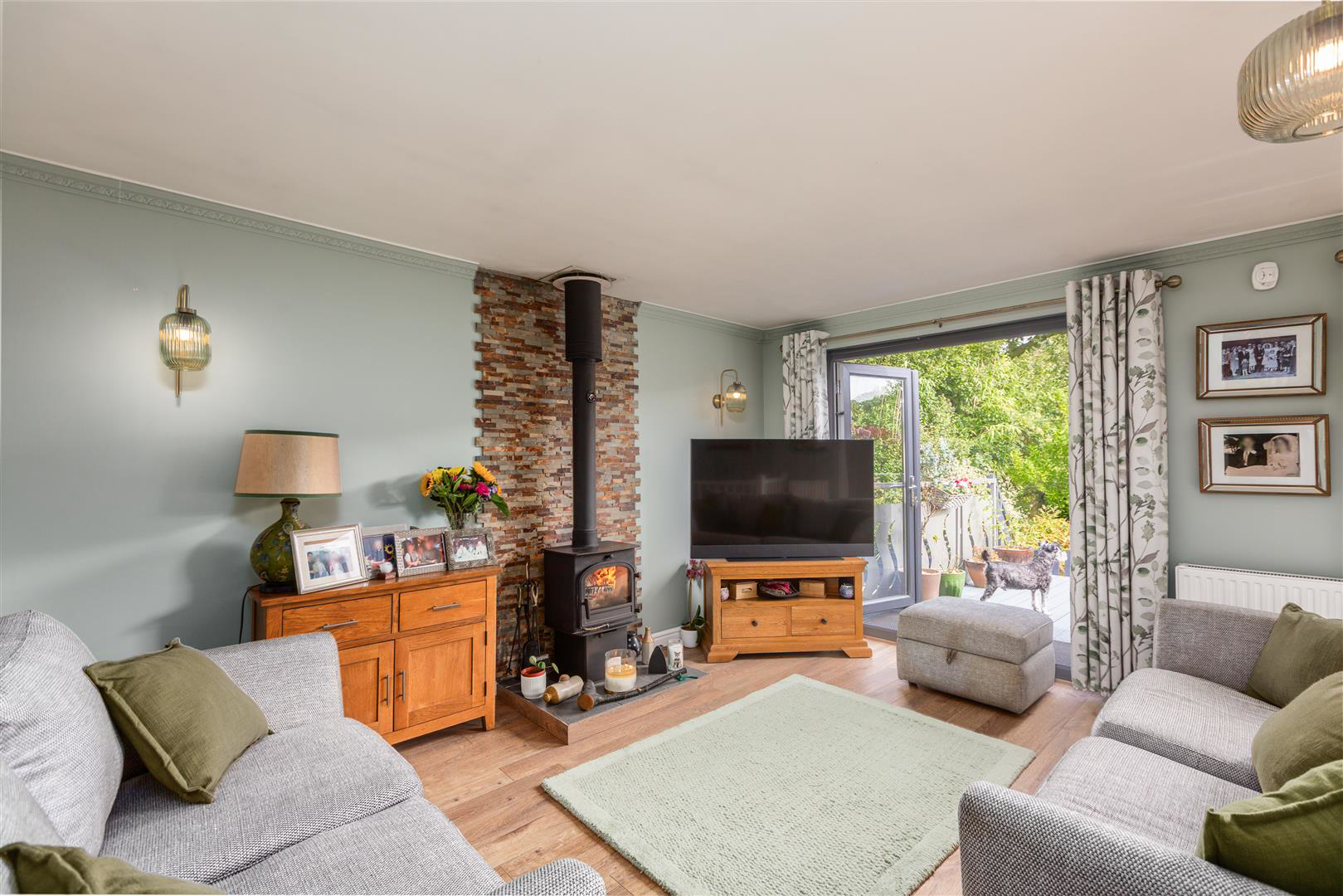 Commercial Road, Pontardawe, Swansea, photo 32