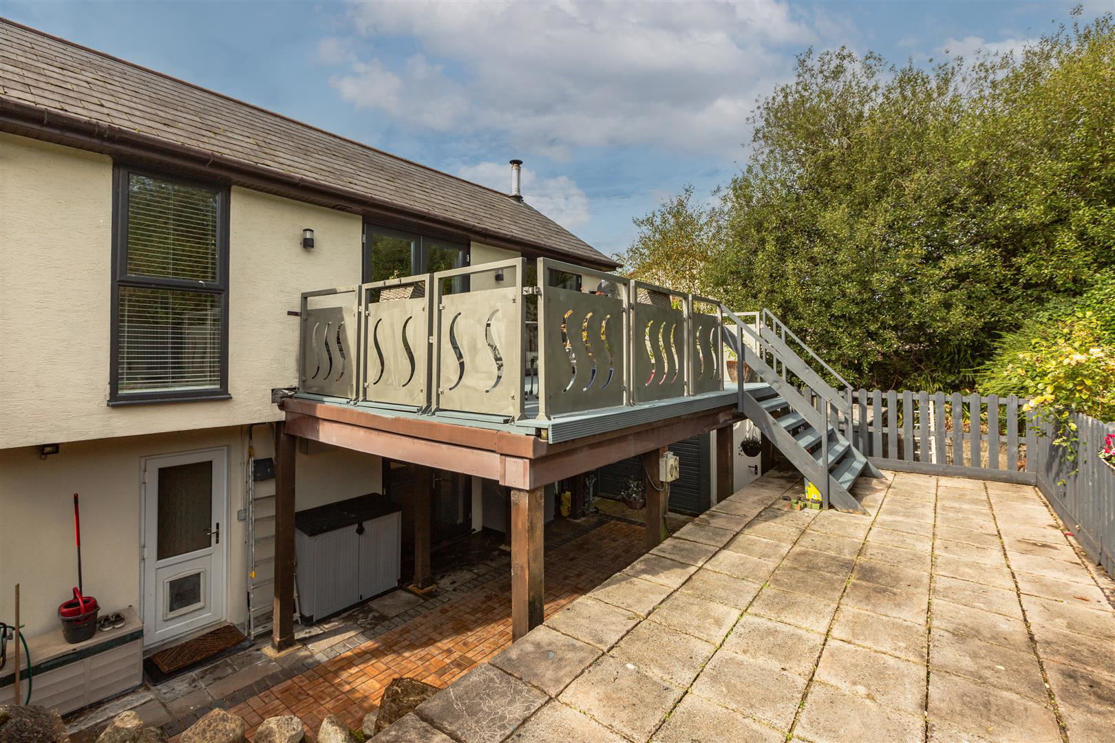 Commercial Road, Pontardawe, Swansea, photo 42