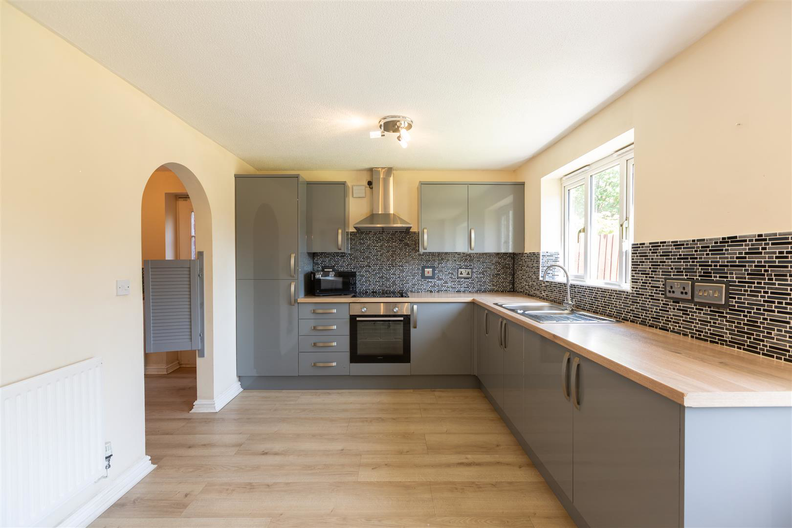 Dan Danino Way, The Alders, Morriston, photo 10