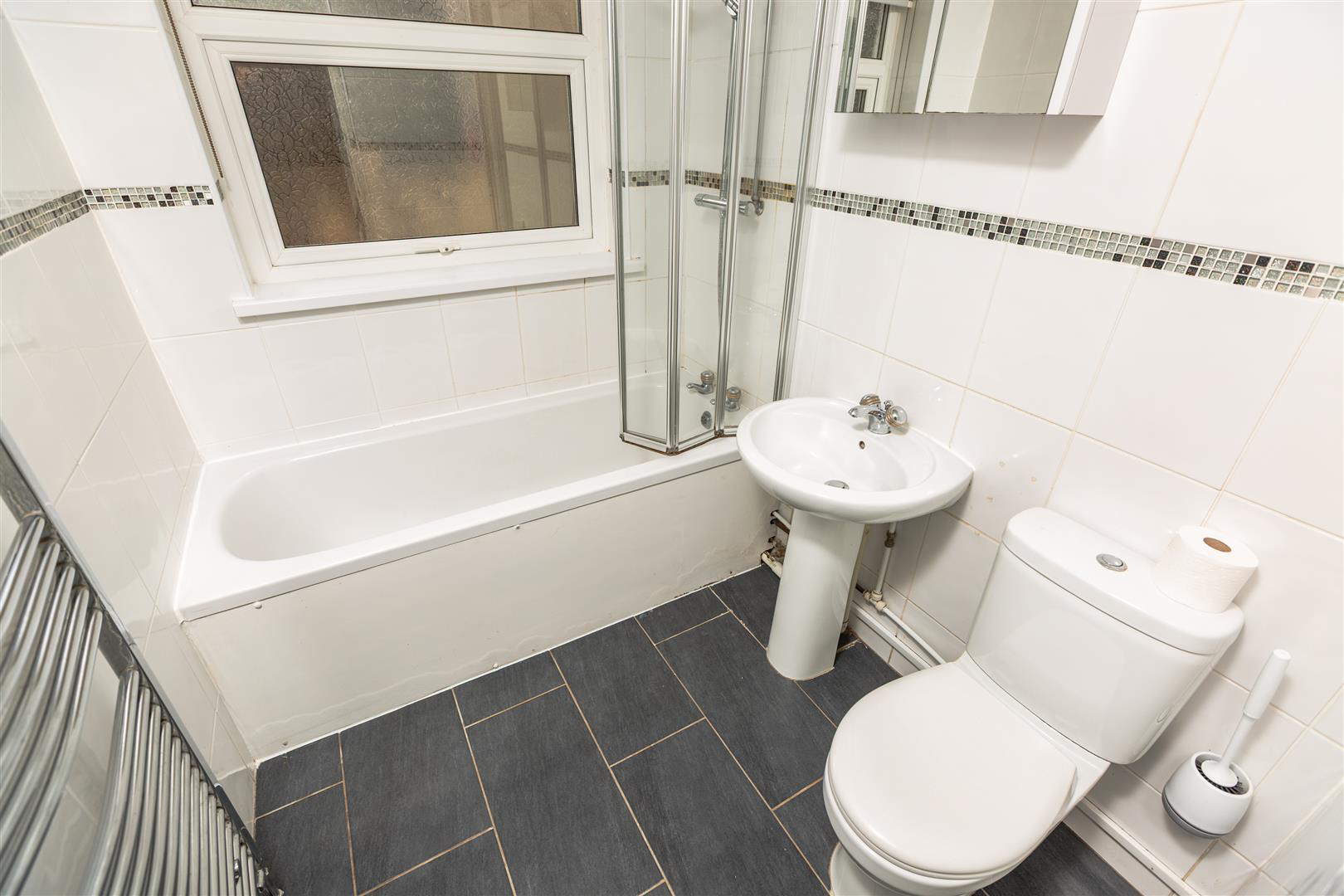 Redwood Close, Neath, photo 7