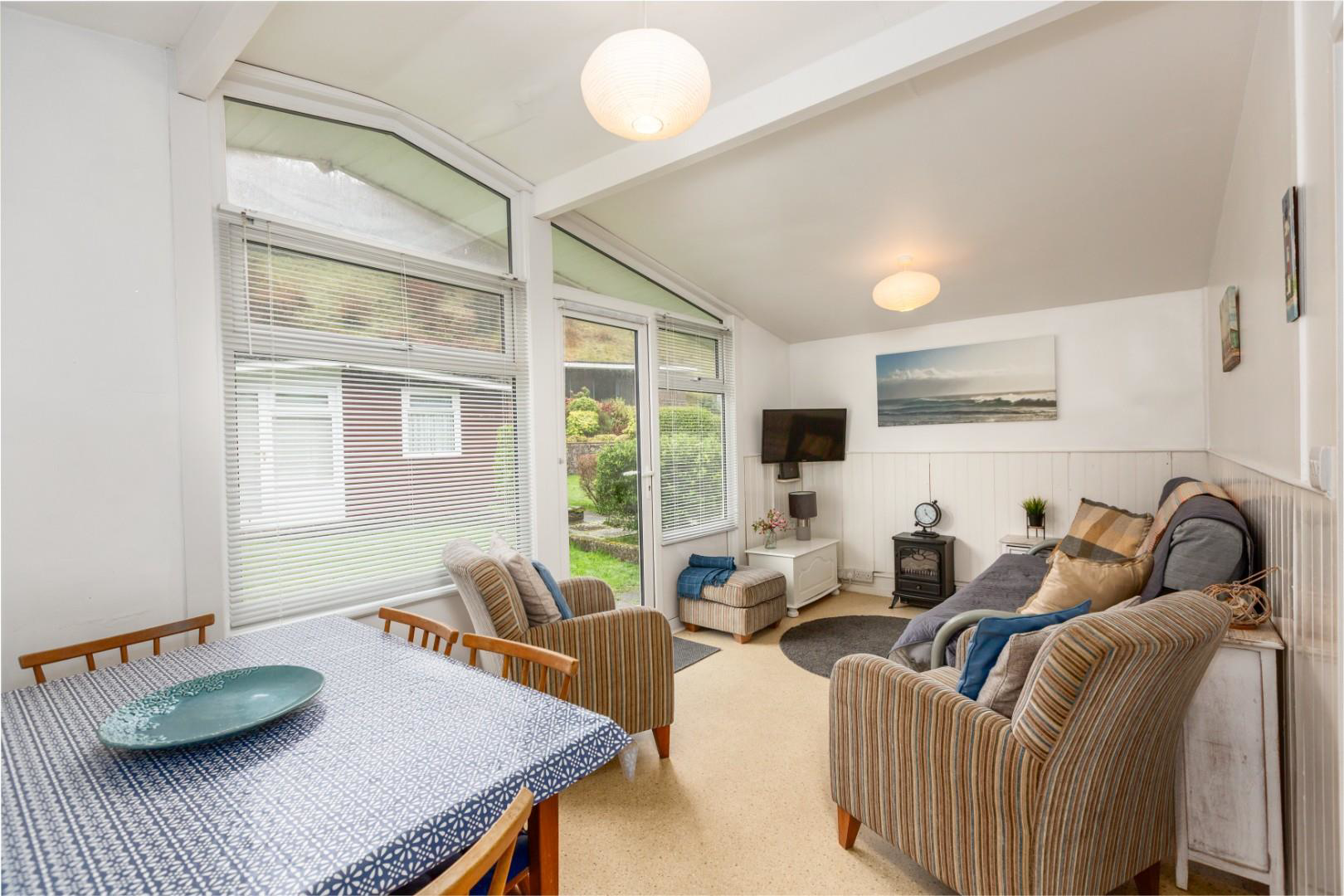 Summercliff Chalets, Caswell, Caswell bay, Swansea, photo 2