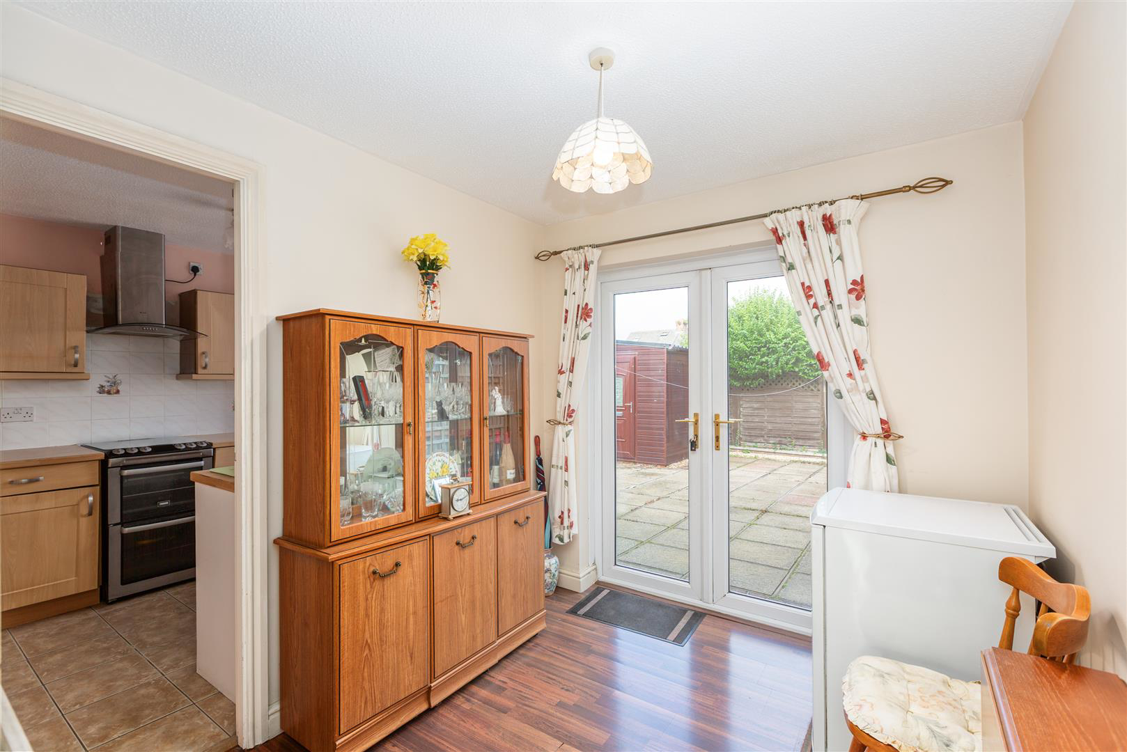 Nightingale Court, Llanelli, photo 4