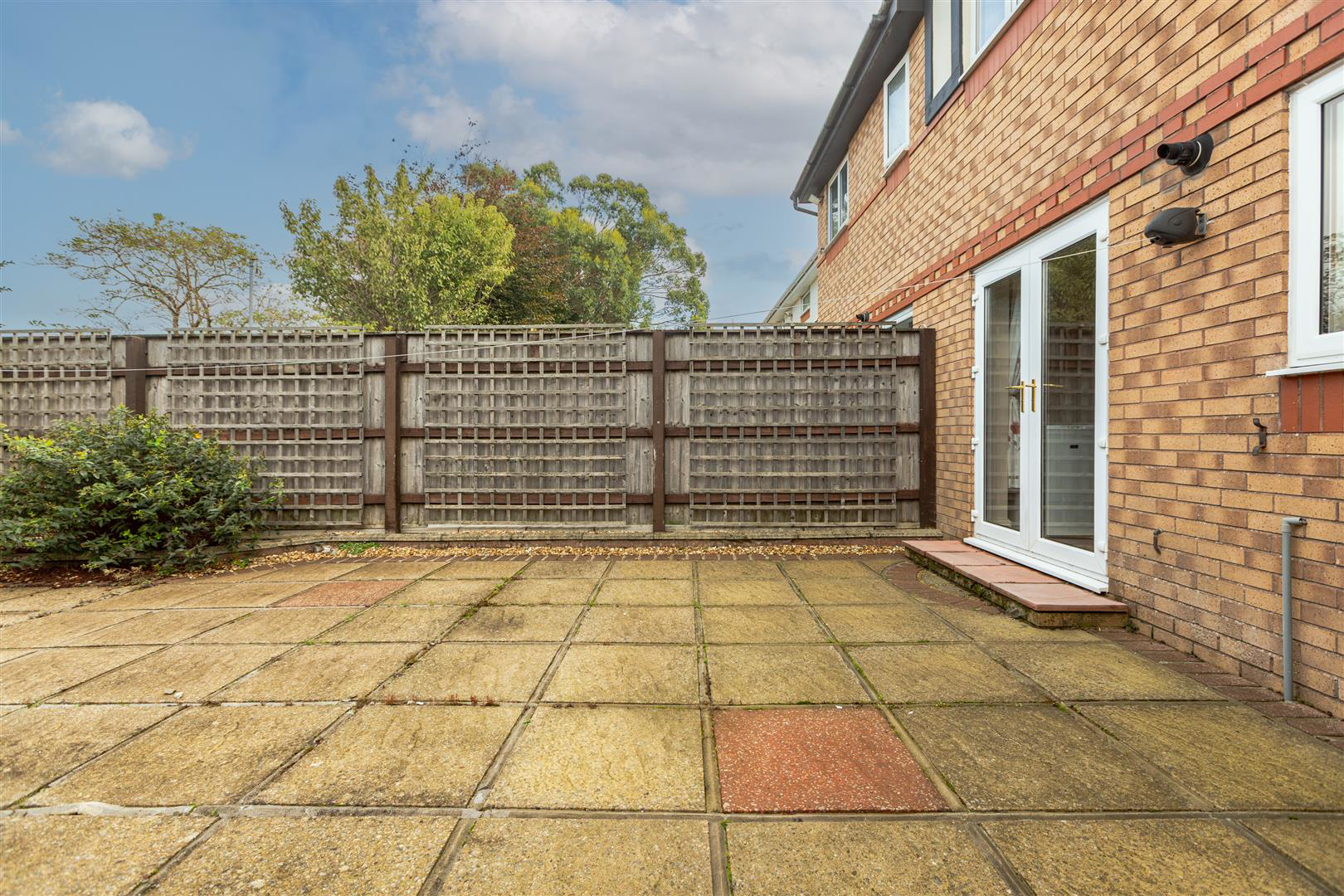 Nightingale Court, Llanelli, photo 23