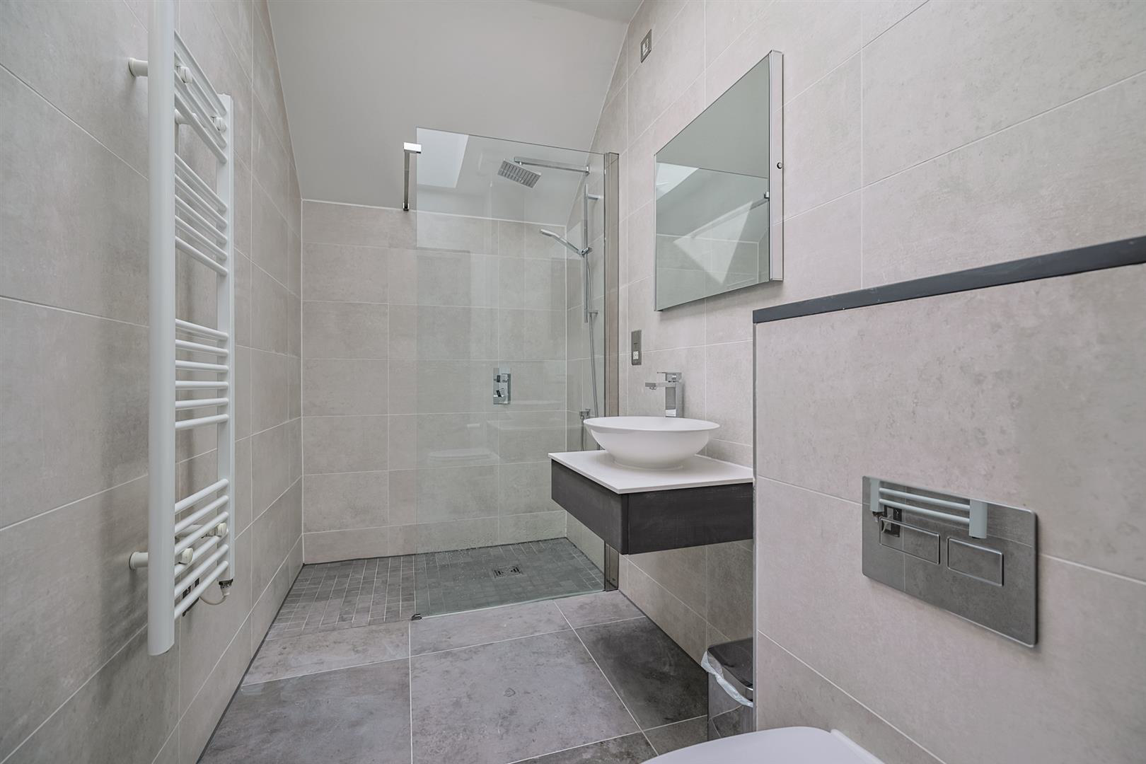 Apartment 6, Oyster Court, Newton Road, Mumbles, Swansea, photo 27