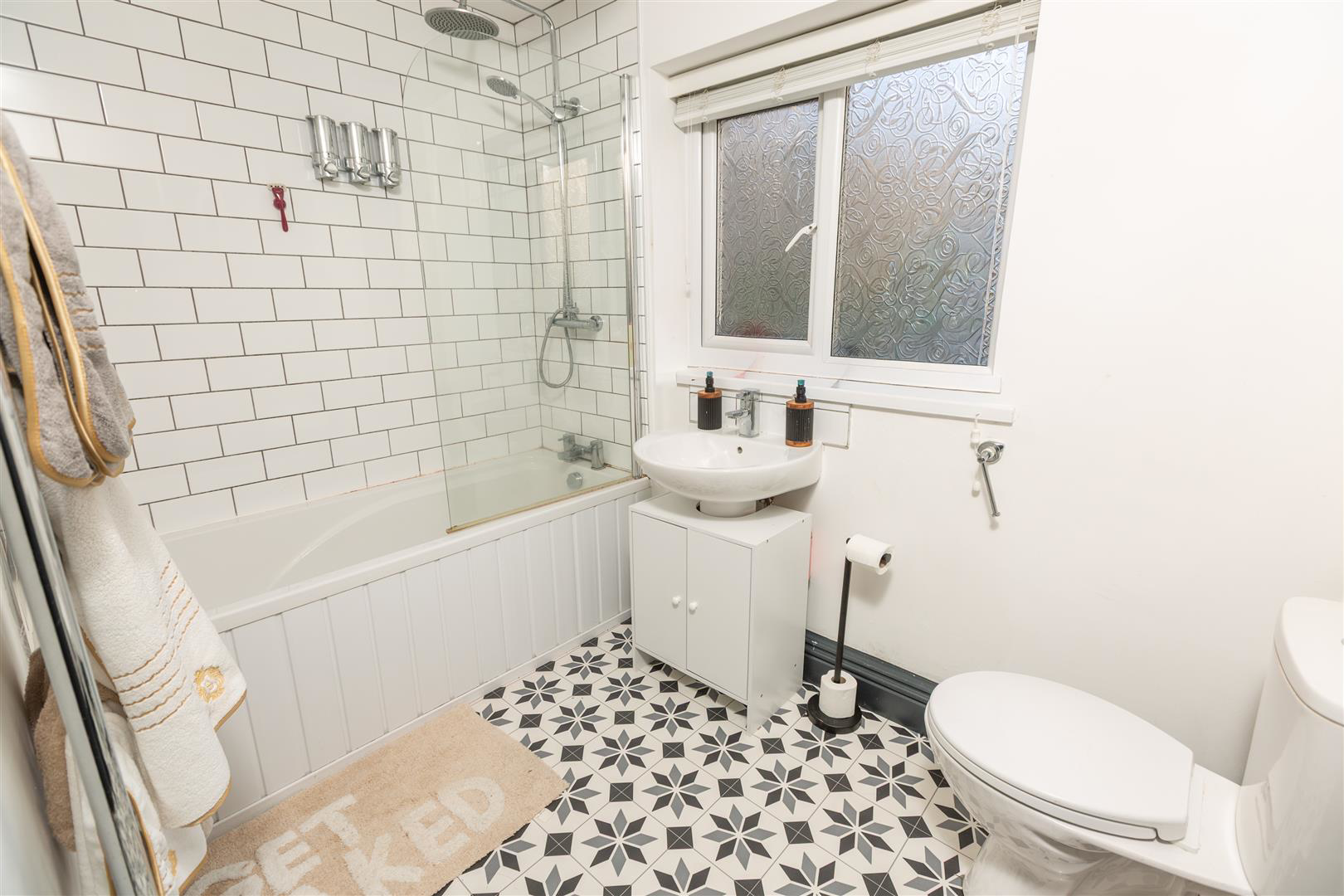 Courtney Street, Manselton, Swansea, photo 8