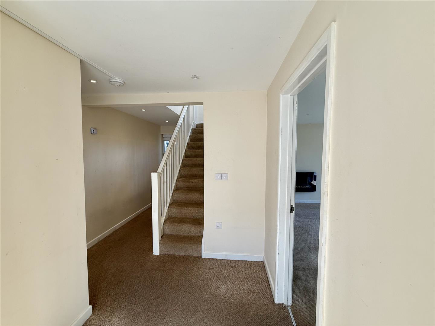 Ddol Road, Dunvant, Swansea, photo 17