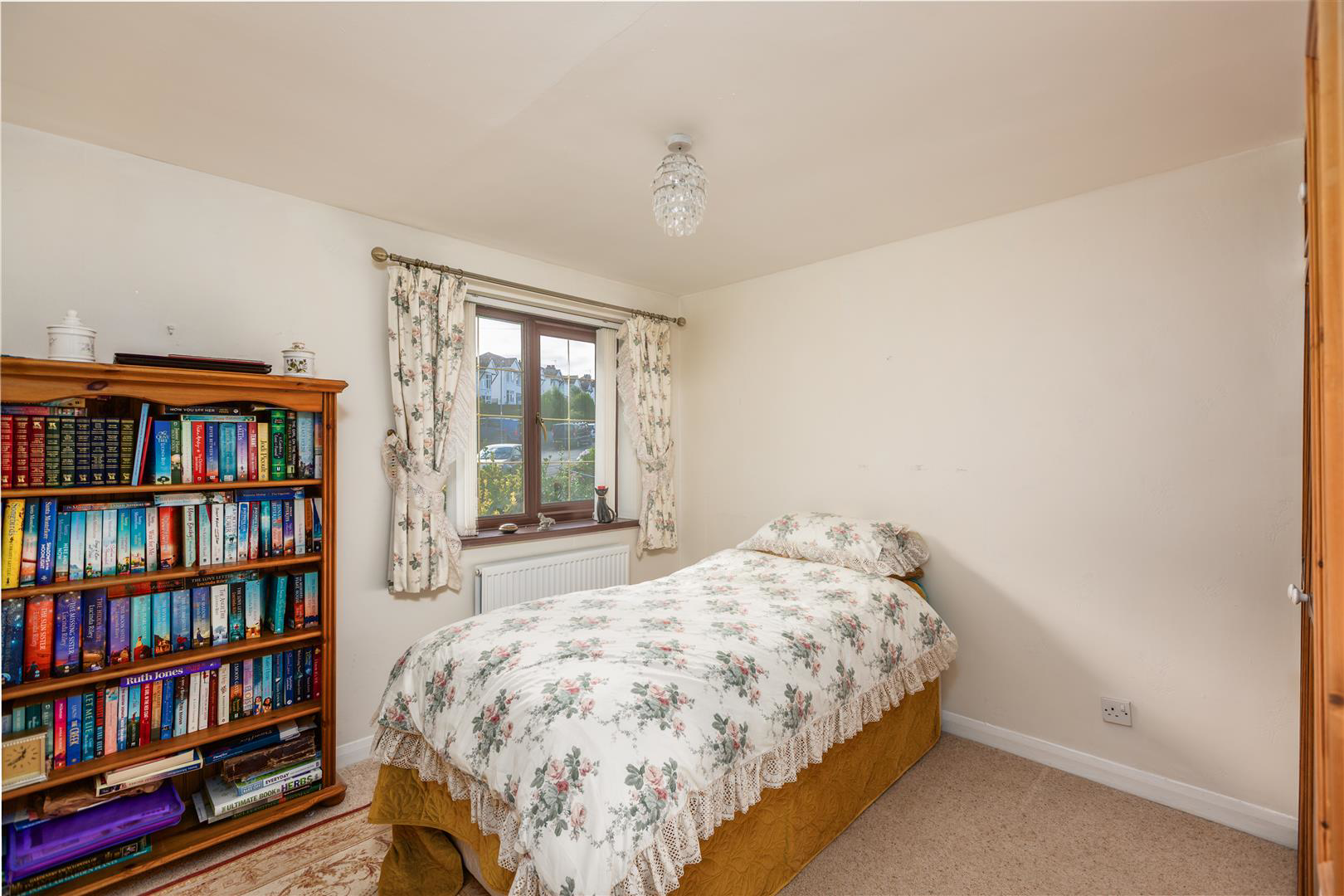 Parc Howard Avenue, Llanelli, photo 20