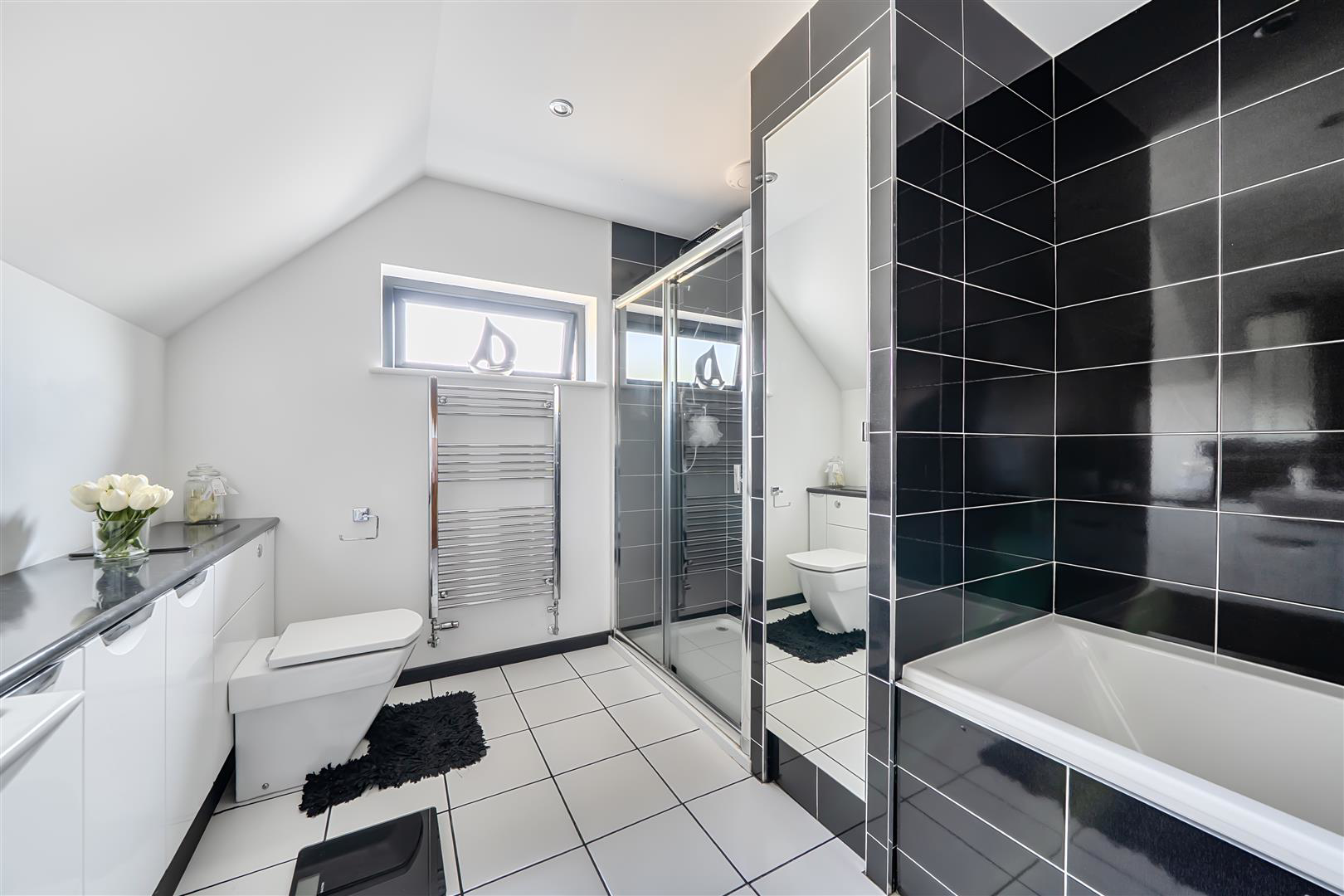 Dyffryn Road, Ammanford, photo 5