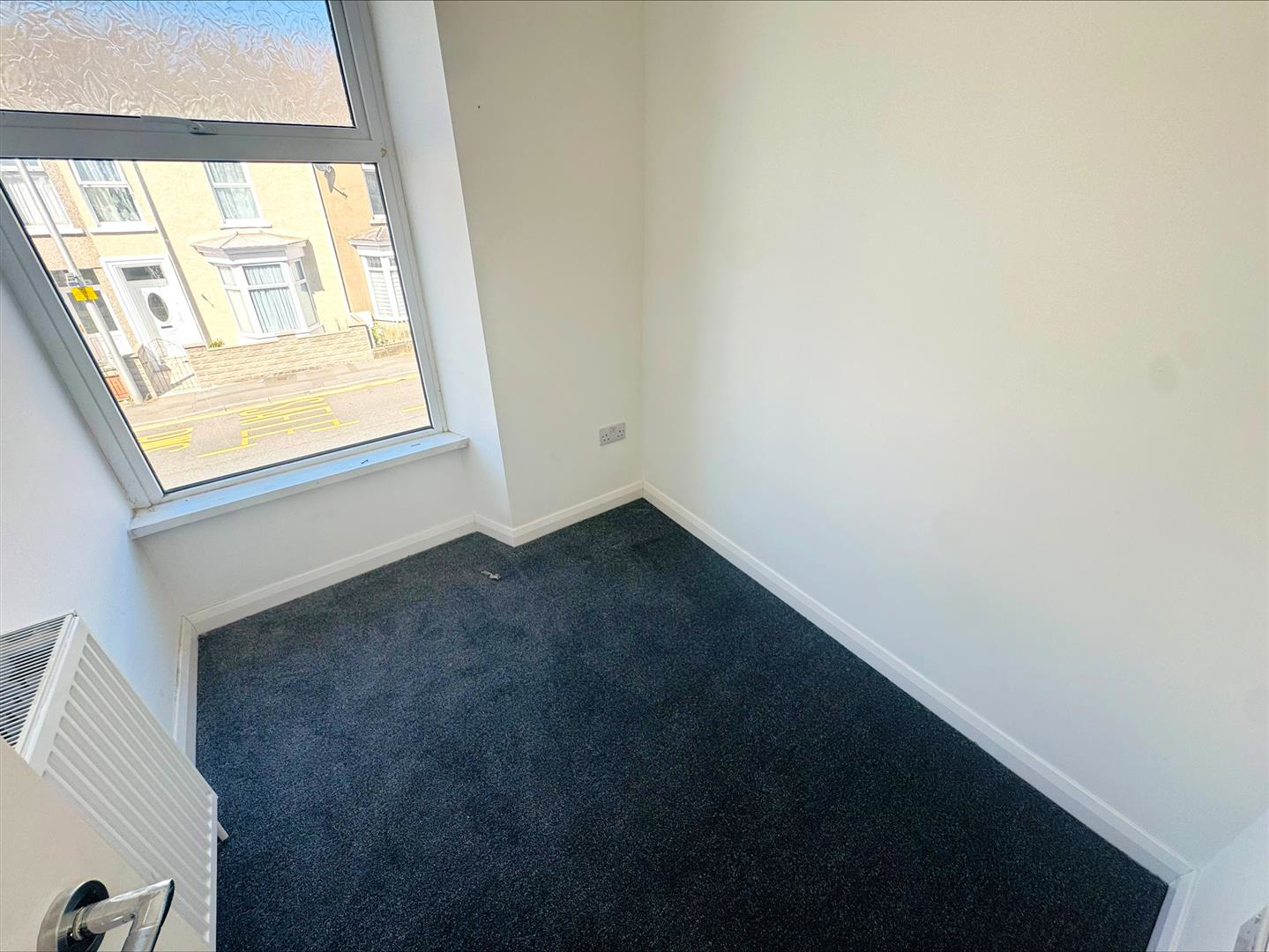 Pembrey Road, Llanelli, photo 17