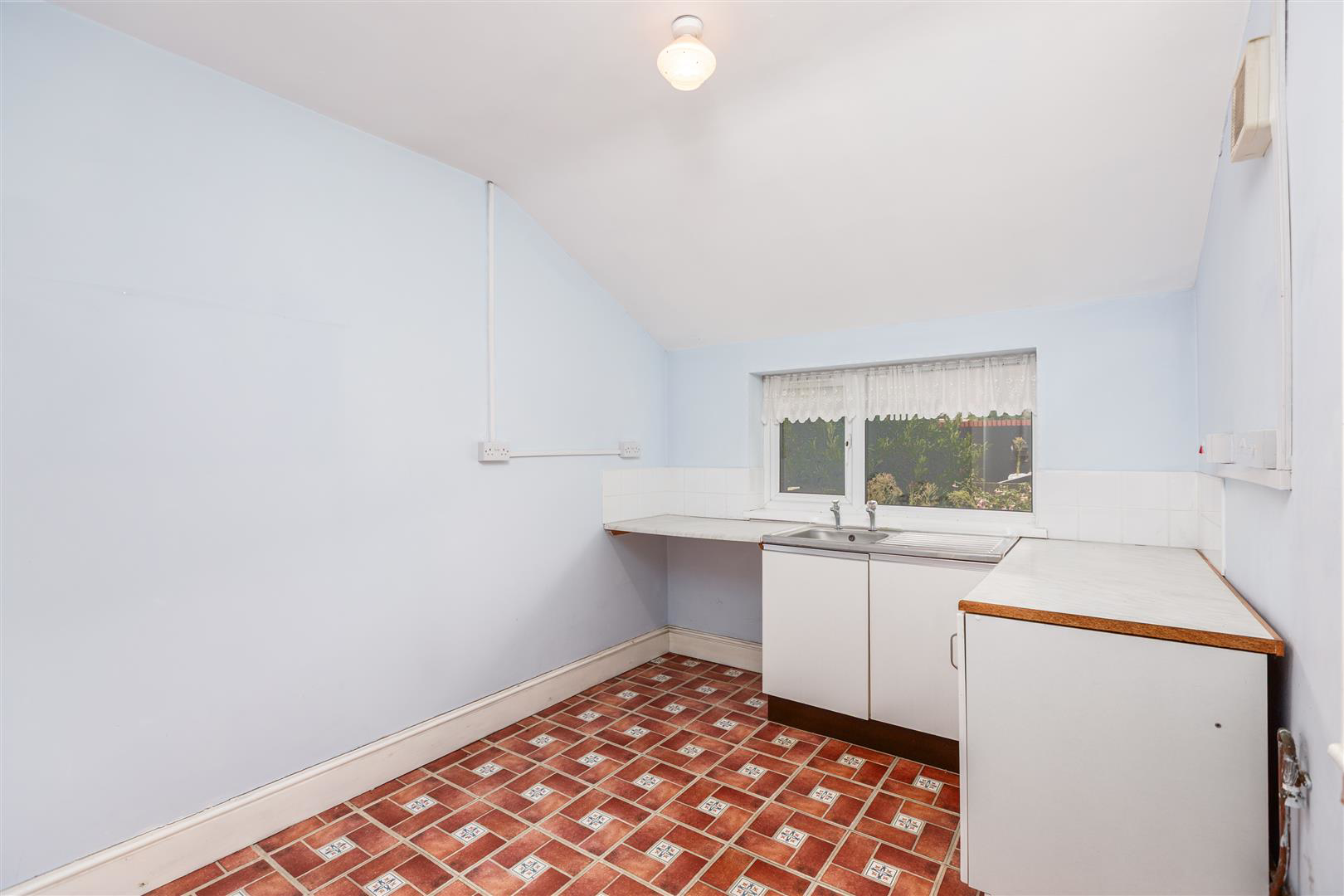New Dock Road, Llanelli, photo 23