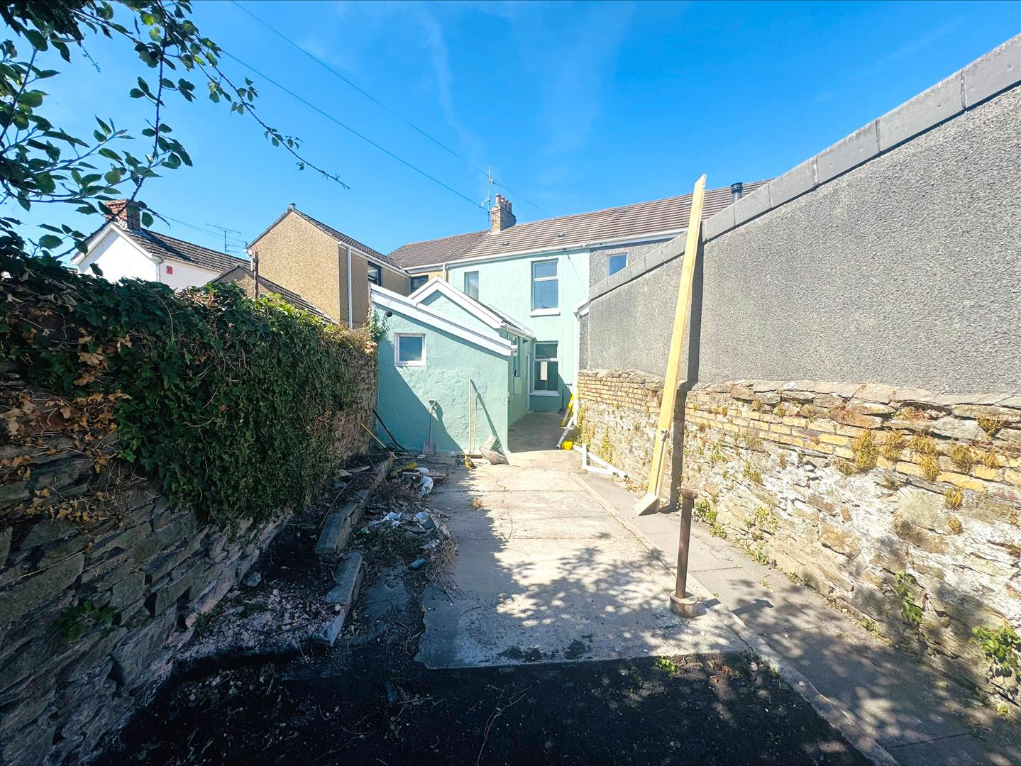 Pembrey Road, Llanelli, photo 9