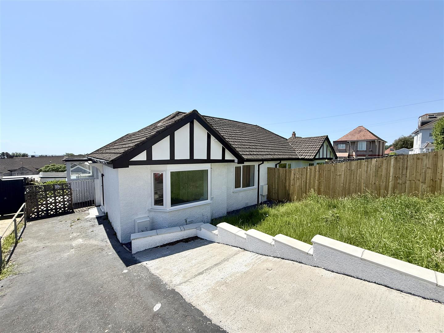 Lon Iorwg/Lon Masarn, Sketty, Swansea