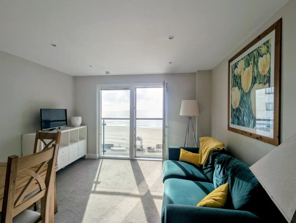 Meridian Bay, Meridian Quay. SA1 1PL, photo 2