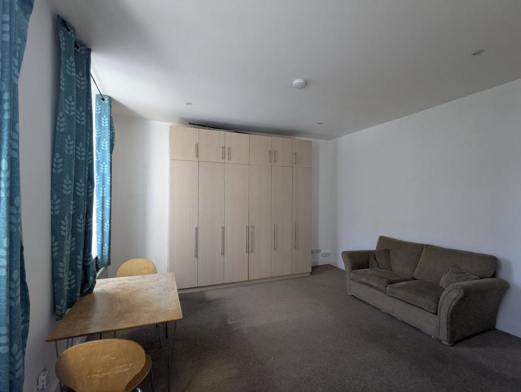 Pembroke Buildings, Cambrian Place, Swansea, SA1 1RL, photo 7