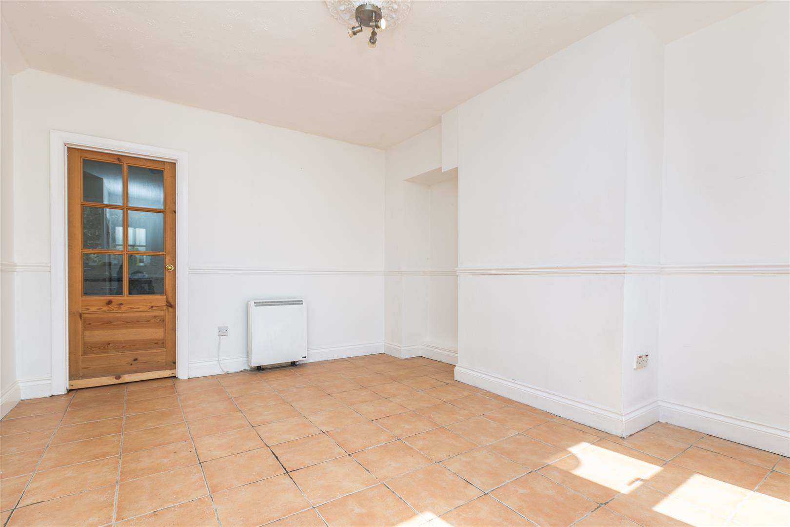 Wallace Road, St. Thomas, Swansea, photo 3