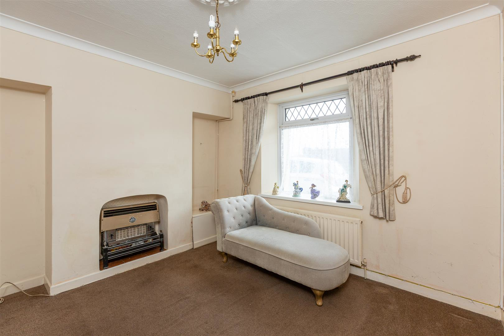 Llangyfelach Street, Swansea, photo 5