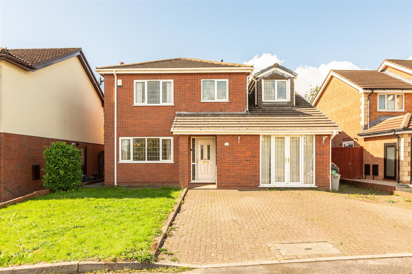 Oakwood Drive, Gowerton, Swansea