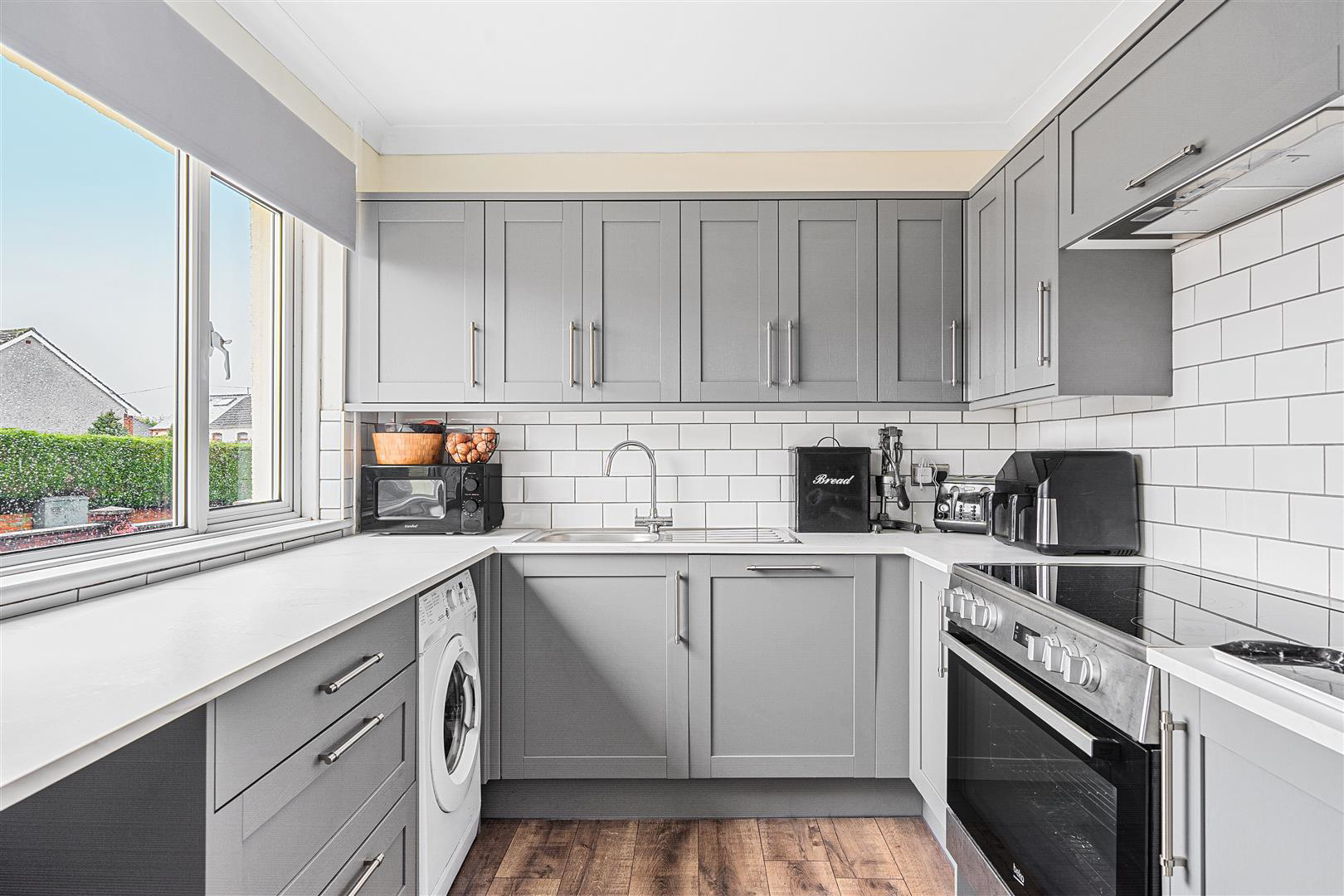 Wellfield Close, Gorseinon, Swansea, photo 3