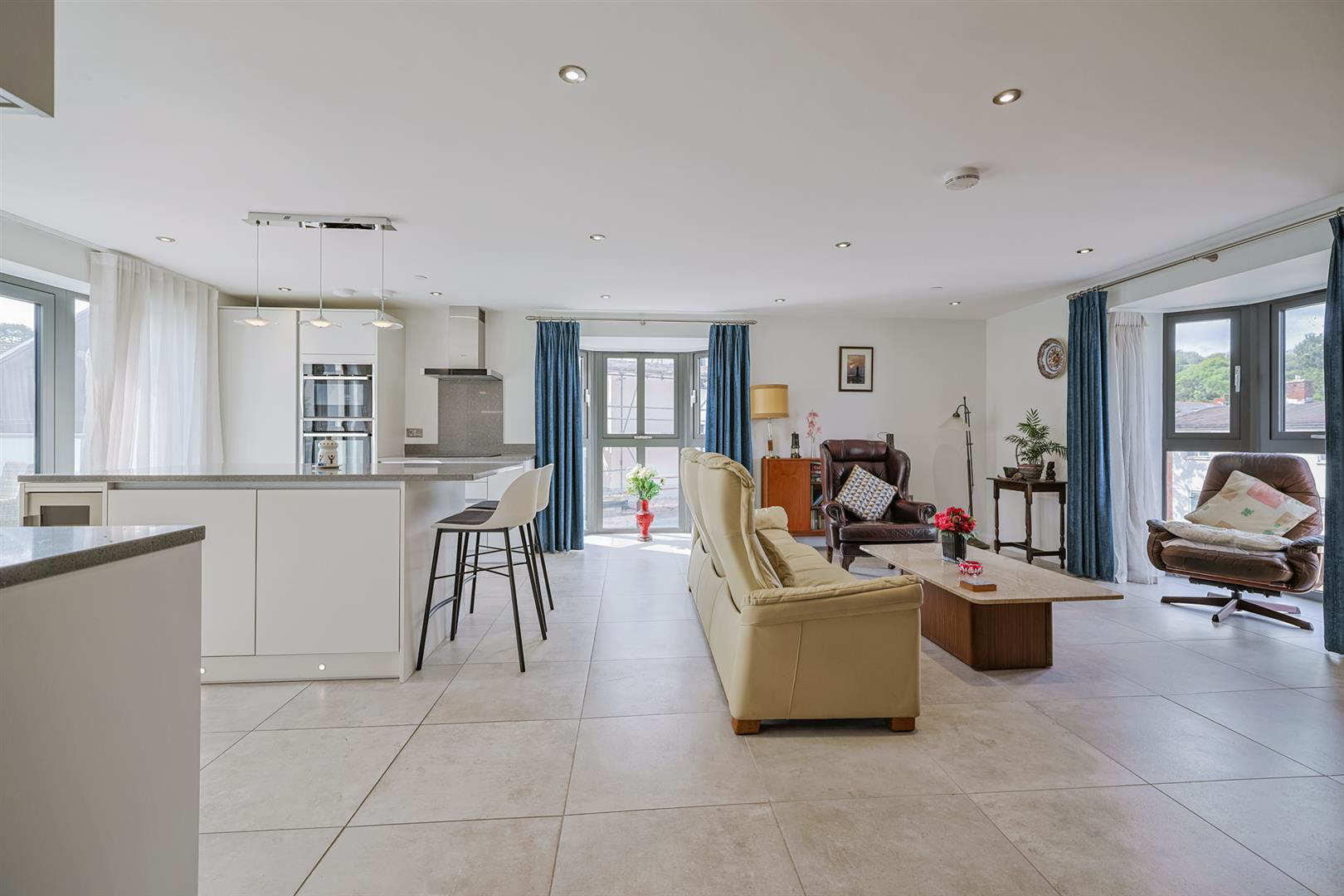 Apartment 6, Oyster Court, Newton Road, Mumbles, Swansea, photo 6