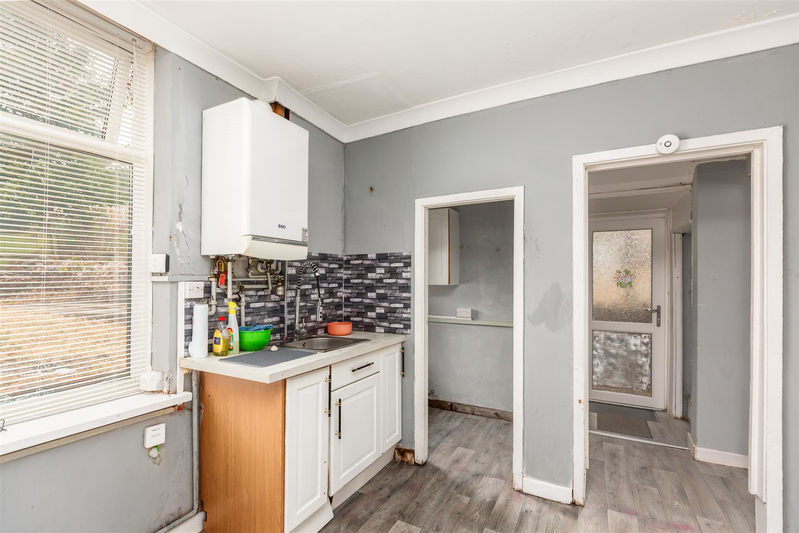 Wern Terrace, Port Tennant, Swansea, photo 3