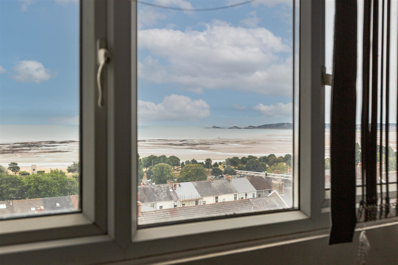 Trafalgar Place, Brynmill, Swansea, photo 25