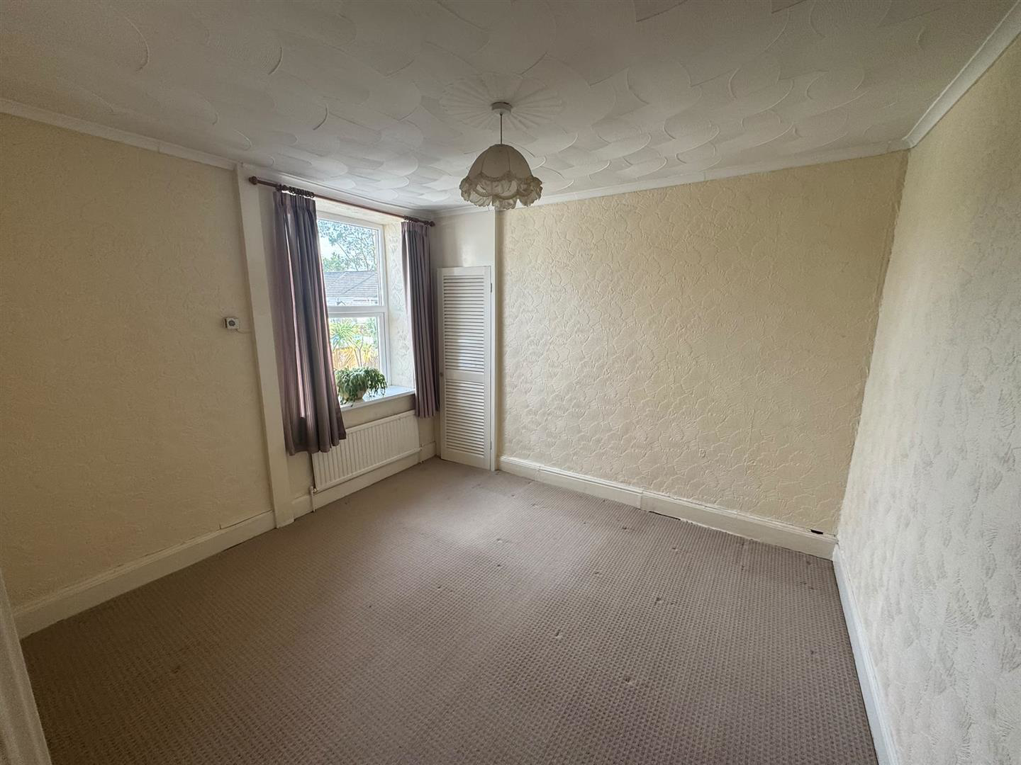 Llewelyn Street, Sketty, Swansea, photo 9