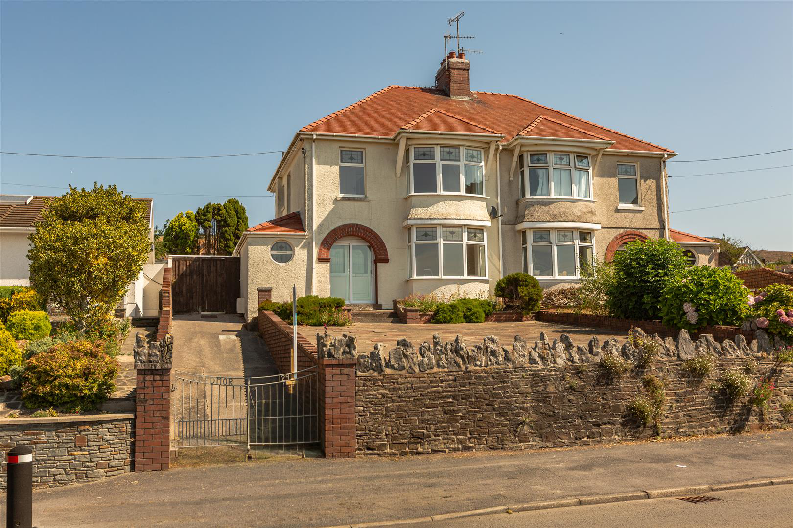 Gwscwm Road, Pembrey, Burry Port, photo 45
