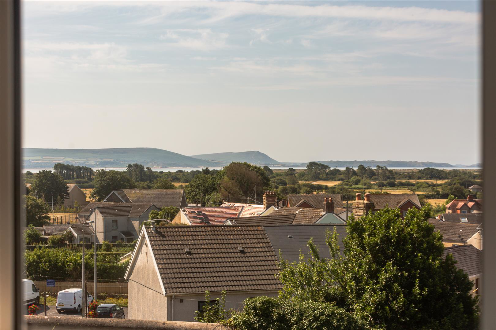 Gwscwm Road, Pembrey, Burry Port, photo 14