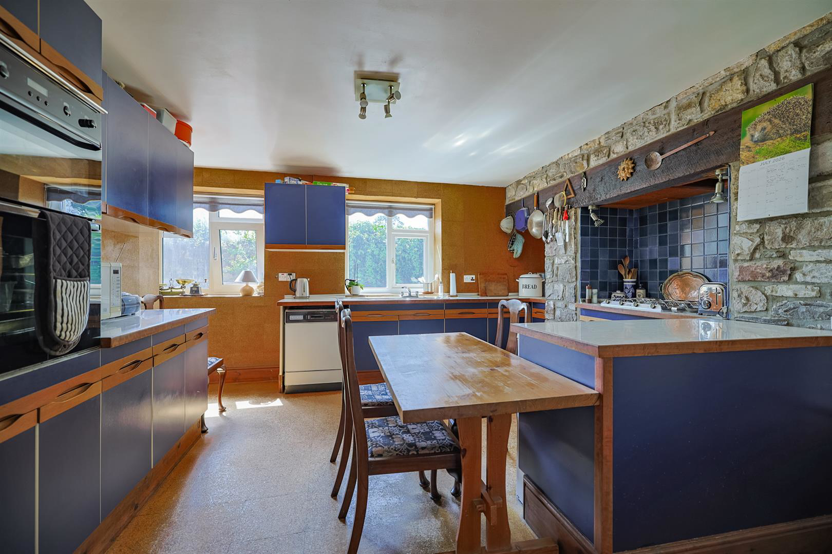 Avondale House, Llys Tawel, Ystradgynlais, Swansea, photo 12