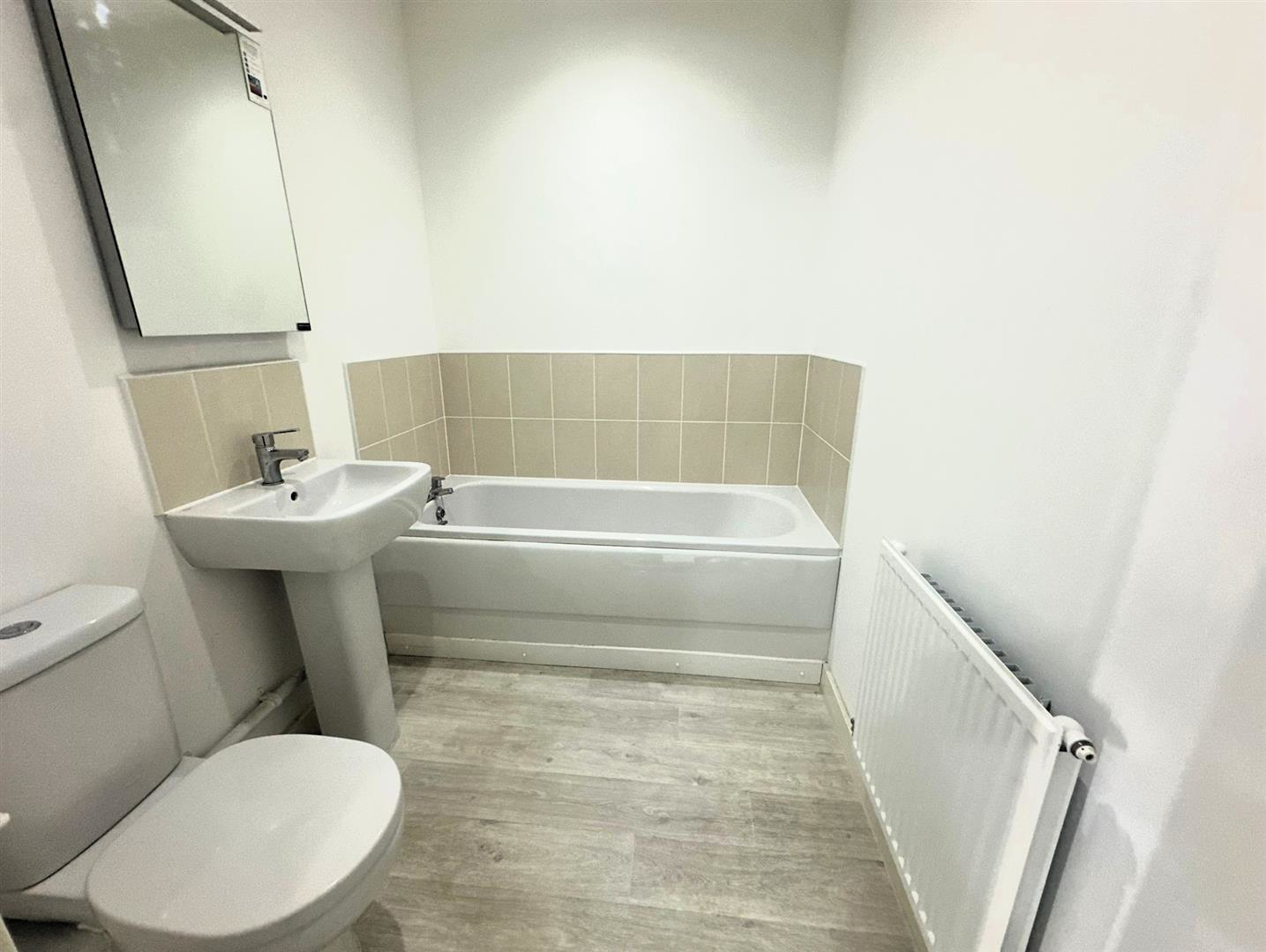 Sir Harry Secombe Court, Marina, Swansea, photo 8