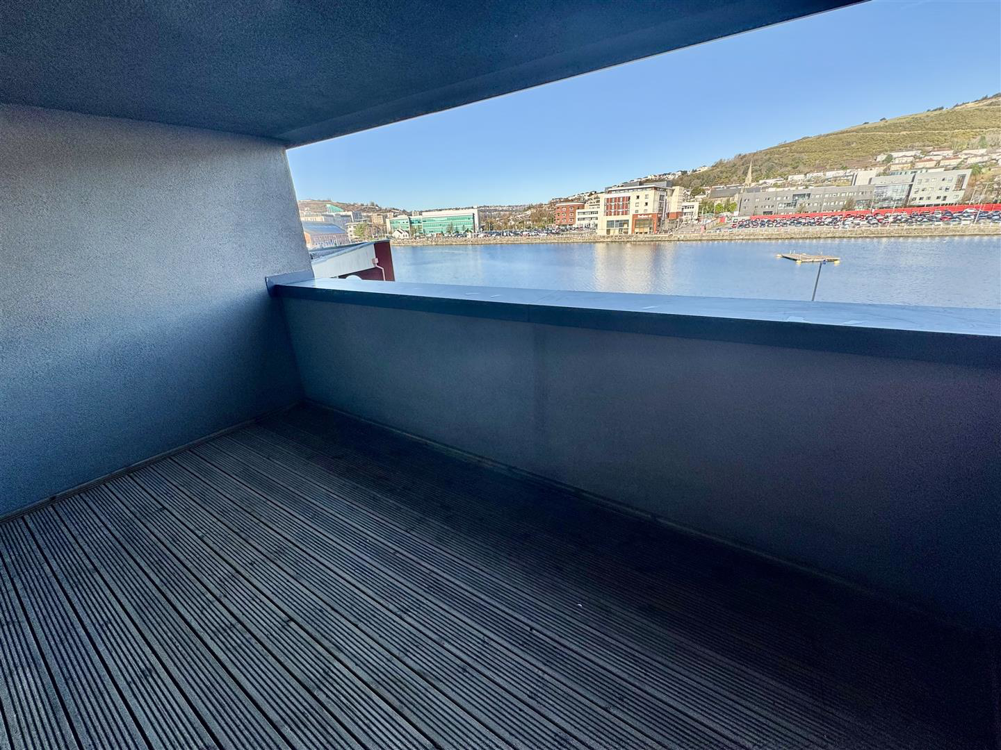 South Quay, Kings Road, Marina, Swansea, photo 5