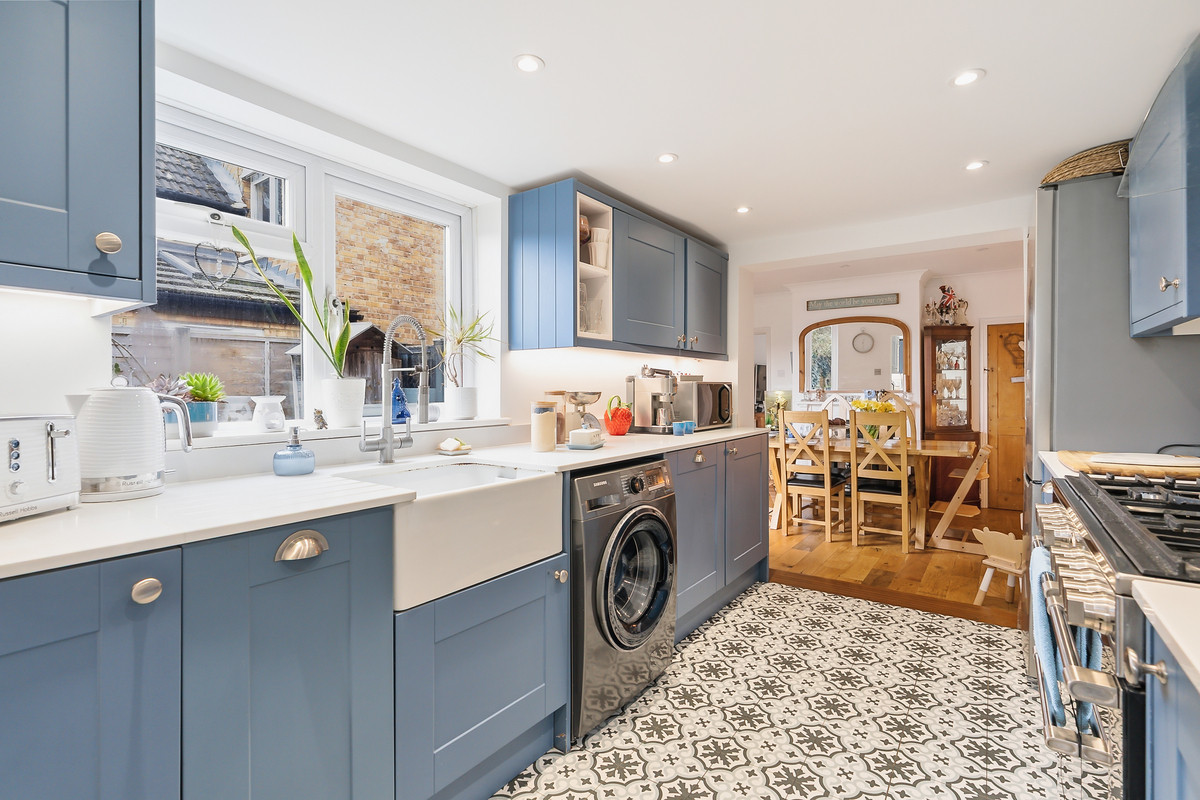 Spinney Hill, Addlestone, KT15, photo 5