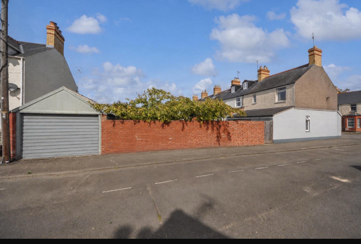 Purley Road, Glos, GL7, photo 22