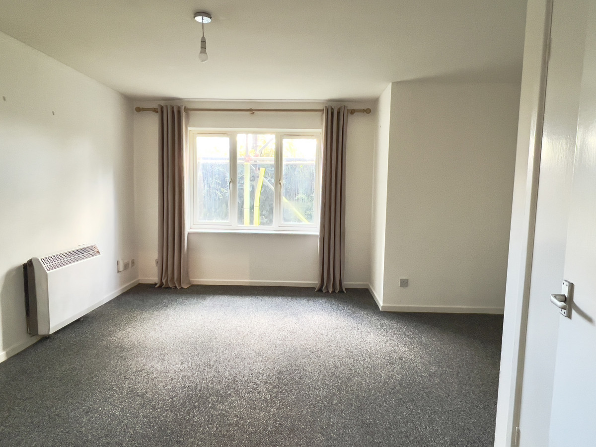 Bradman Way, Stevenage, SG1, photo 2