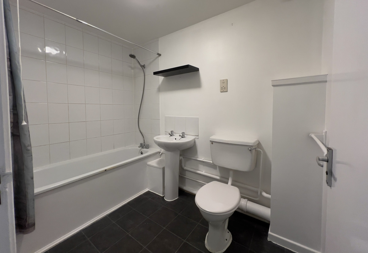 Bradman Way, Stevenage, SG1, photo 3