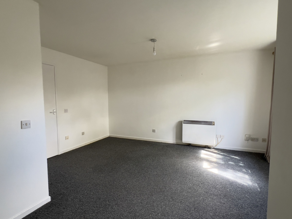Bradman Way, Stevenage, SG1, photo 4