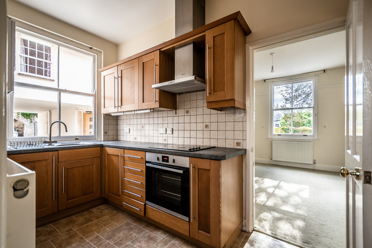 Follett Road, Topsham, EX3, photo 18