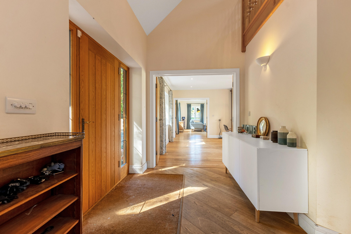 The Ridge, Thatcham, RG18, photo 13