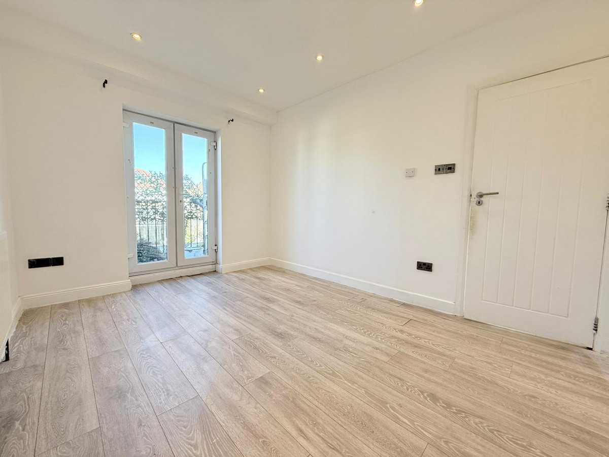 Hermitage Way, Stanmore, HA7