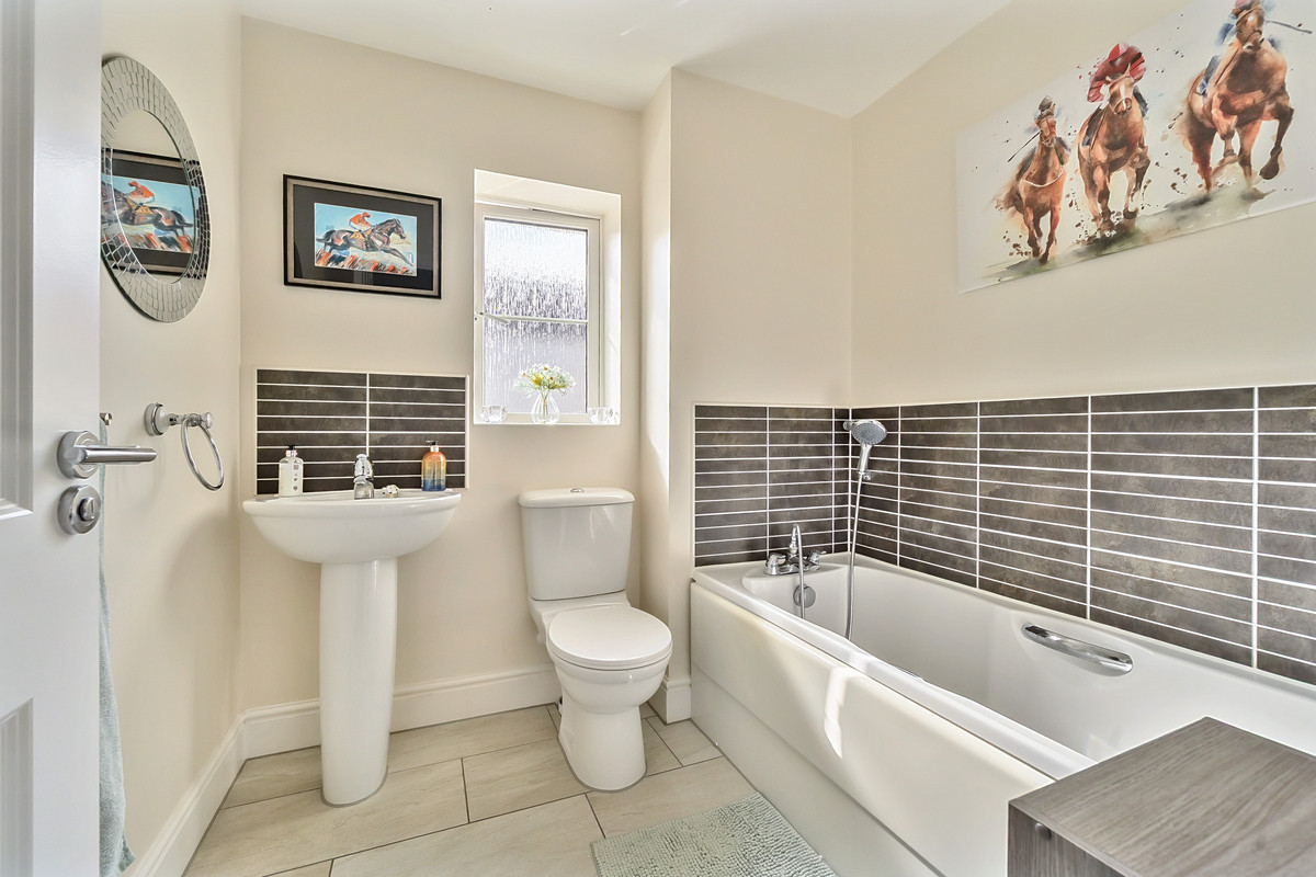 Blue Cedar Close, Yate, BS37, photo 8